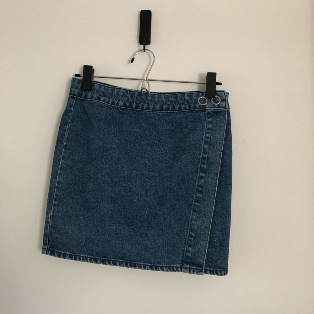 Denim wrap skirt with double snap closure